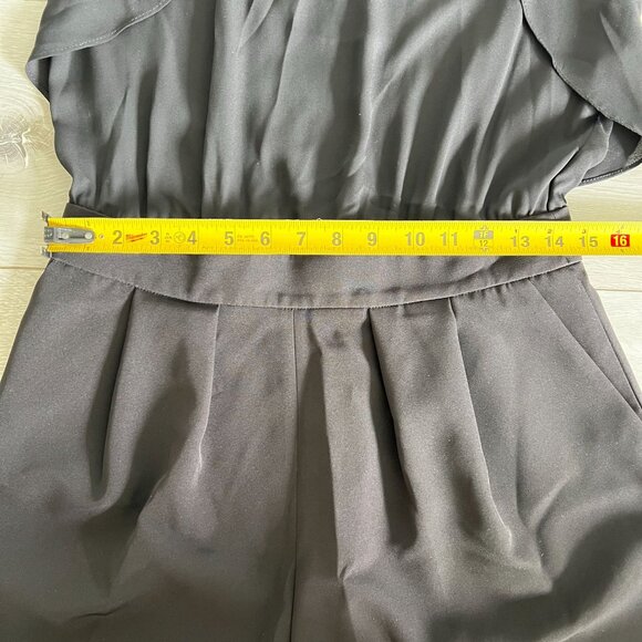 Zara Black Ruffle Trim Sleeveless Keyhole Button Back Romper Women's Medium - Picture 4 of 6